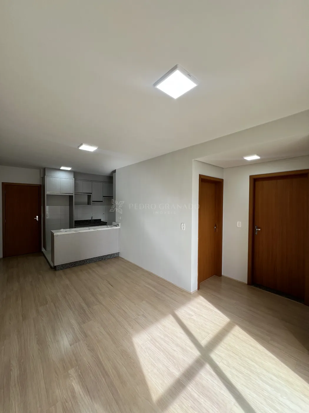 Apartamento para alugar em Vila Marumby, Maringá — Portal Chave Fácil