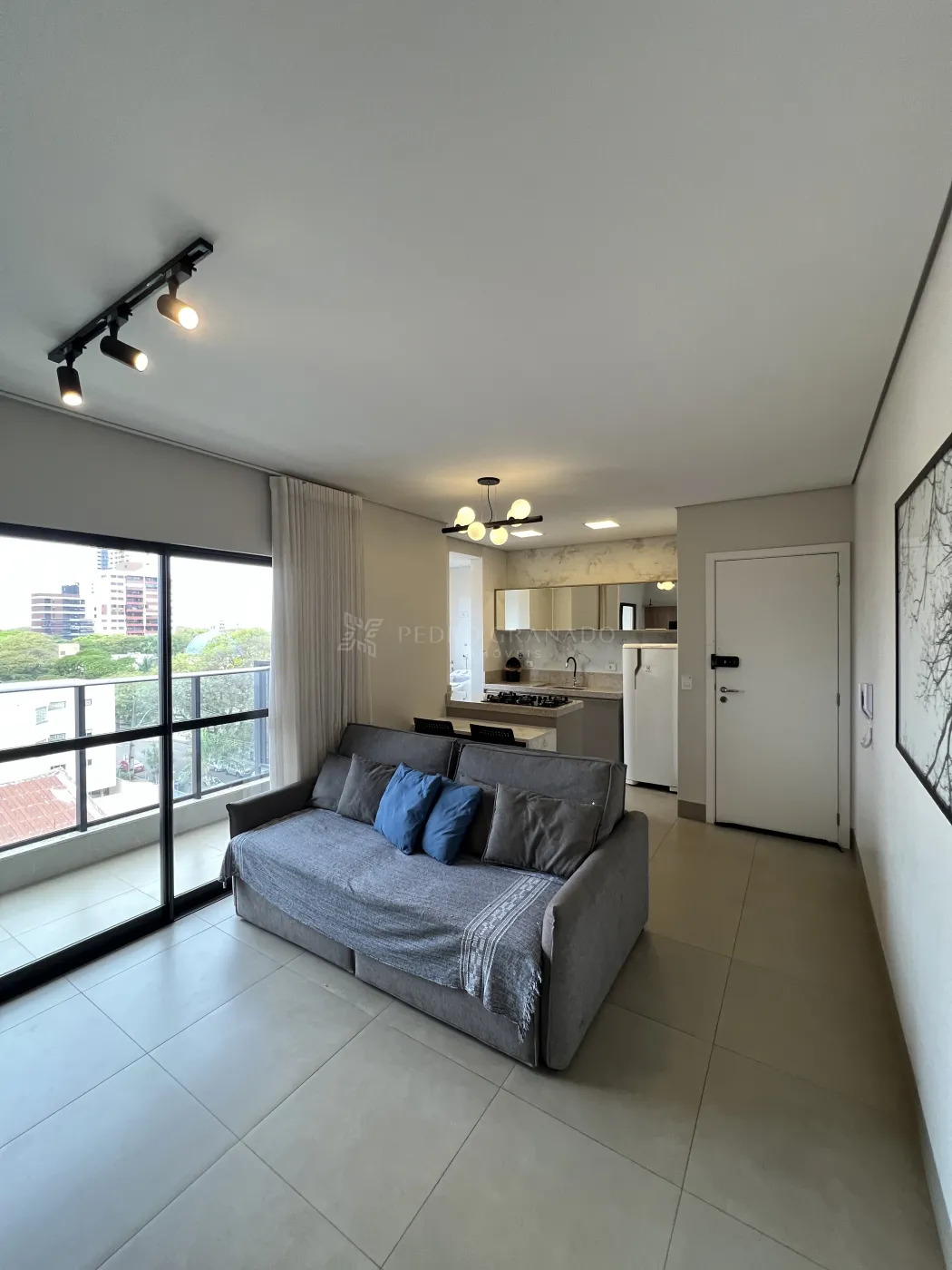 Apartamento para alugar em Zona 07, Maringá — Portal Chave Fácil