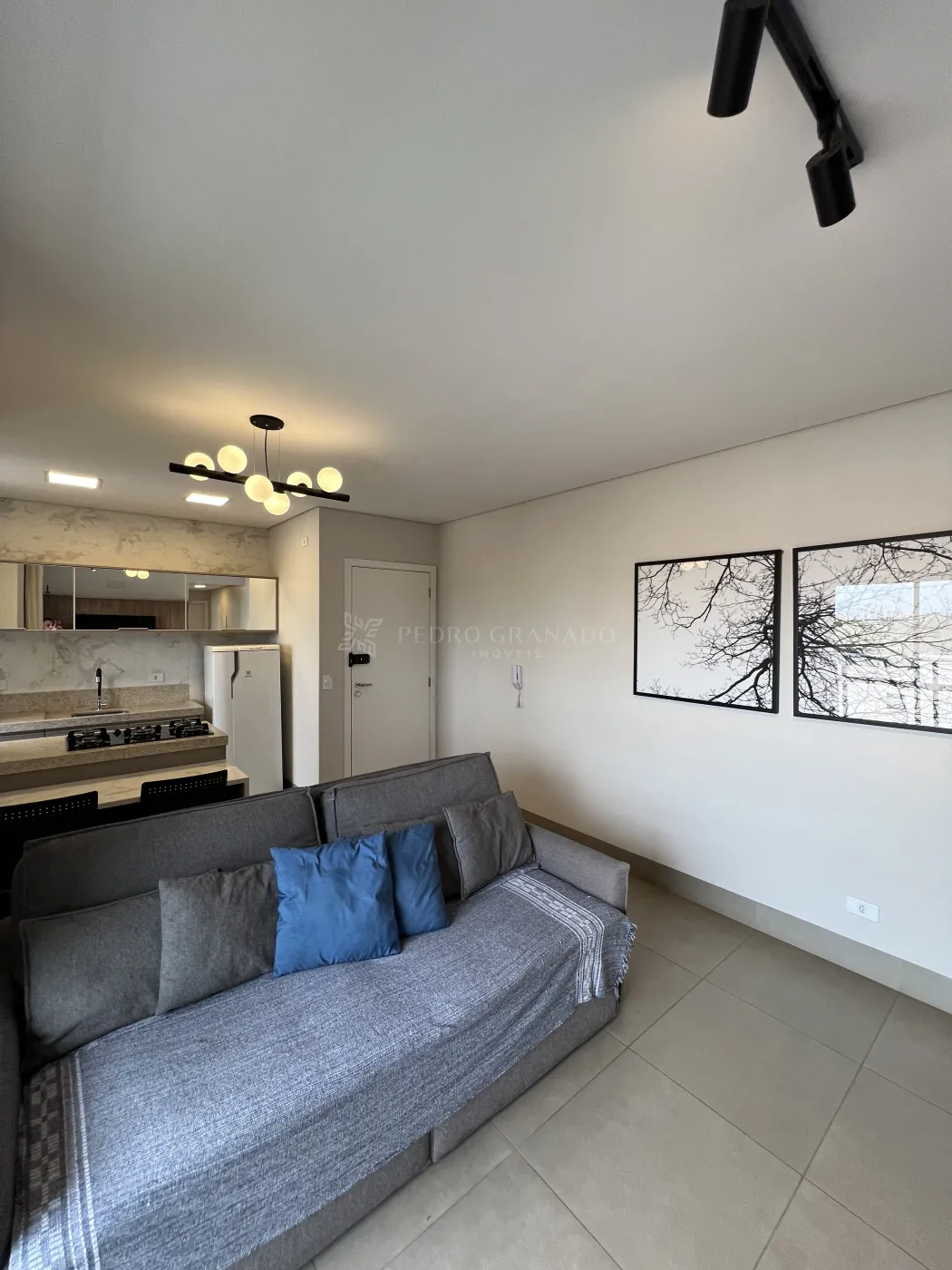 Apartamento para alugar em Zona 07, Maringá — Portal Chave Fácil