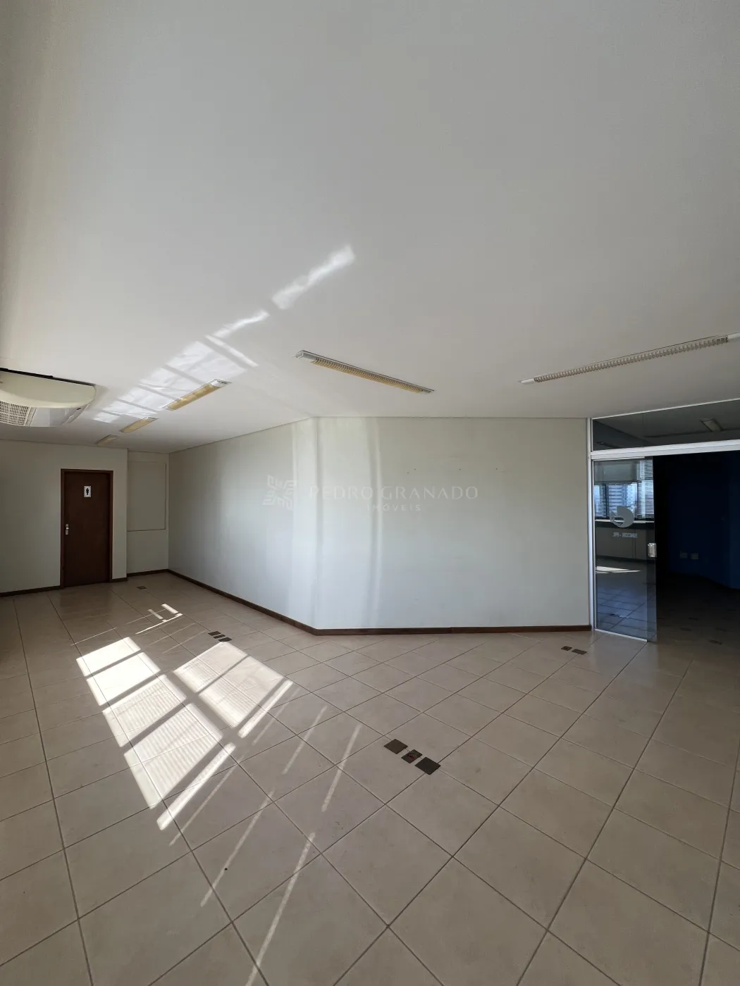 Edifício para alugar em Zona 01, Maringá — Portal Chave Fácil