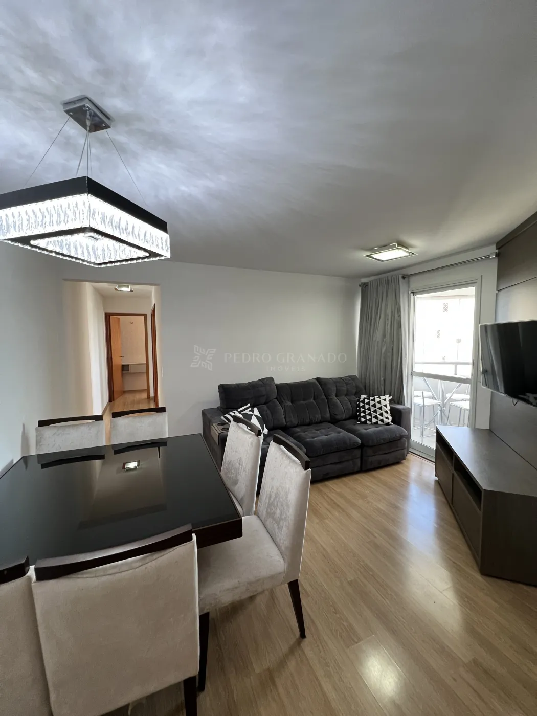 Apartamento para alugar em Vila Bosque, Maringá — Portal Chave Fácil
