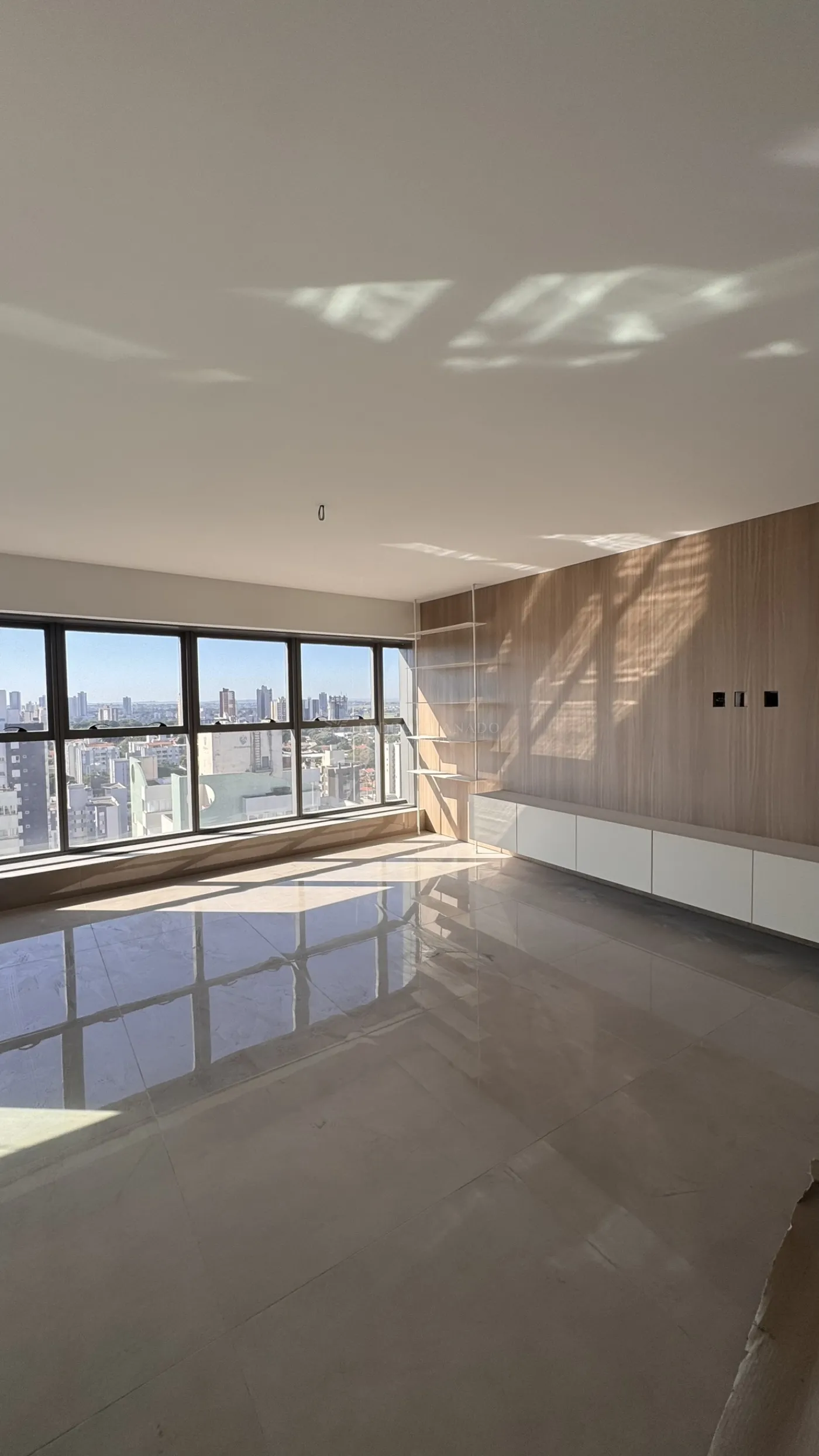 Apartamento para alugar em Zona 04, Maringá — Portal Chave Fácil