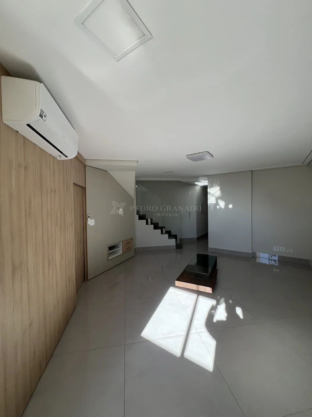 Apartamento para alugar em Zona 03, Maringá — Portal Chave Fácil