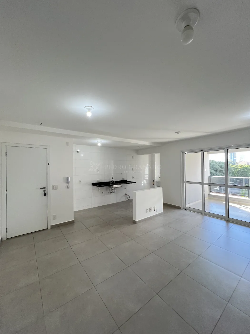 Apartamento para alugar em Zona 03, Maringá — Portal Chave Fácil