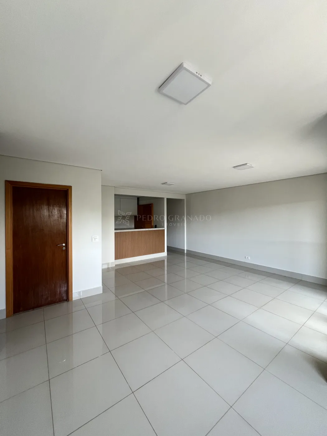 Apartamento para alugar em Vila Bosque, Maringá — Portal Chave Fácil