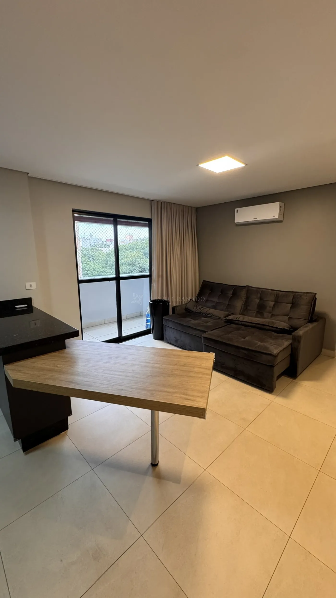 Apartamento para alugar em Zona 07, Maringá — Portal Chave Fácil