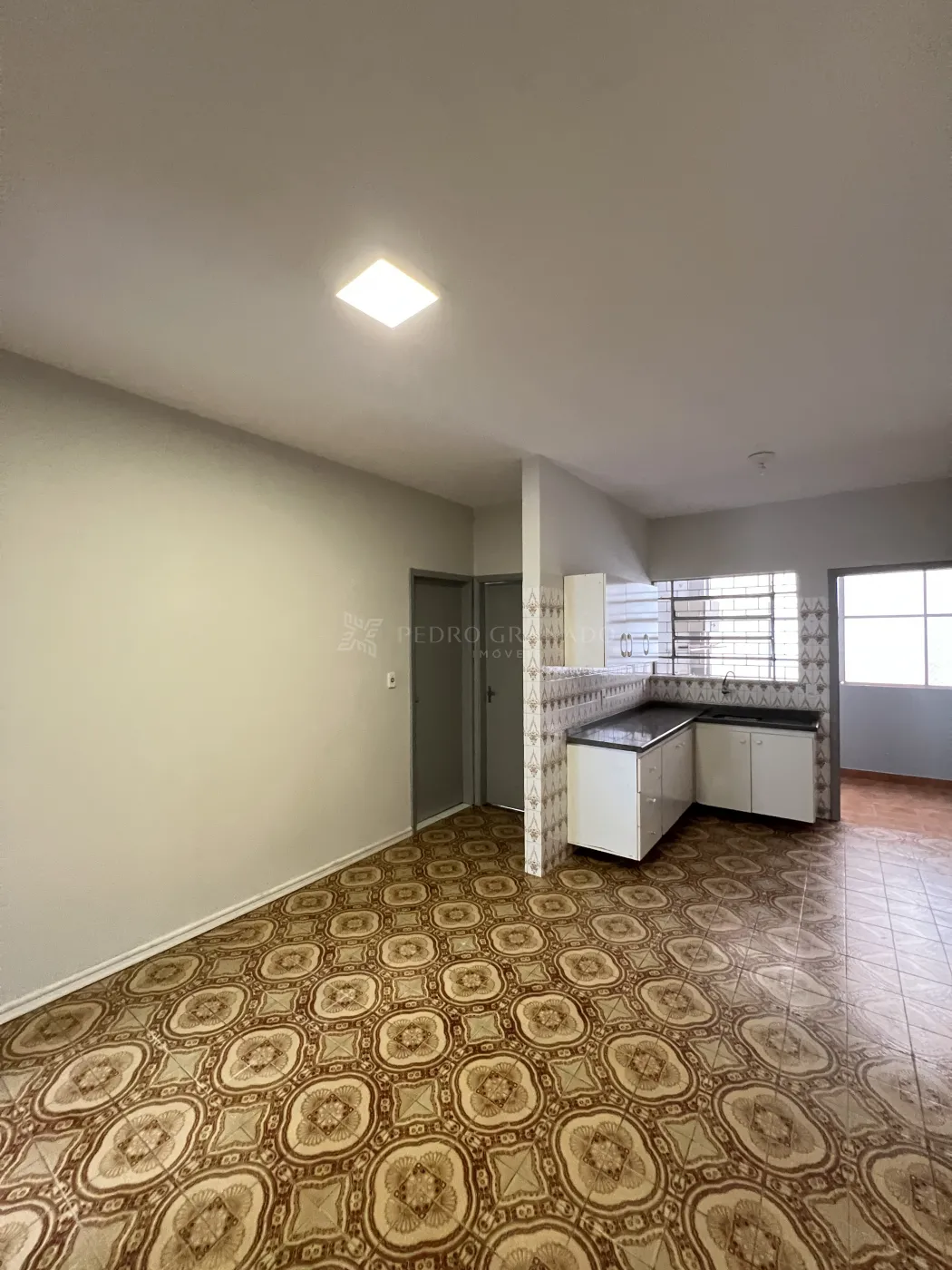 Apartamento para alugar em Zona 01, Maringá — Portal Chave Fácil