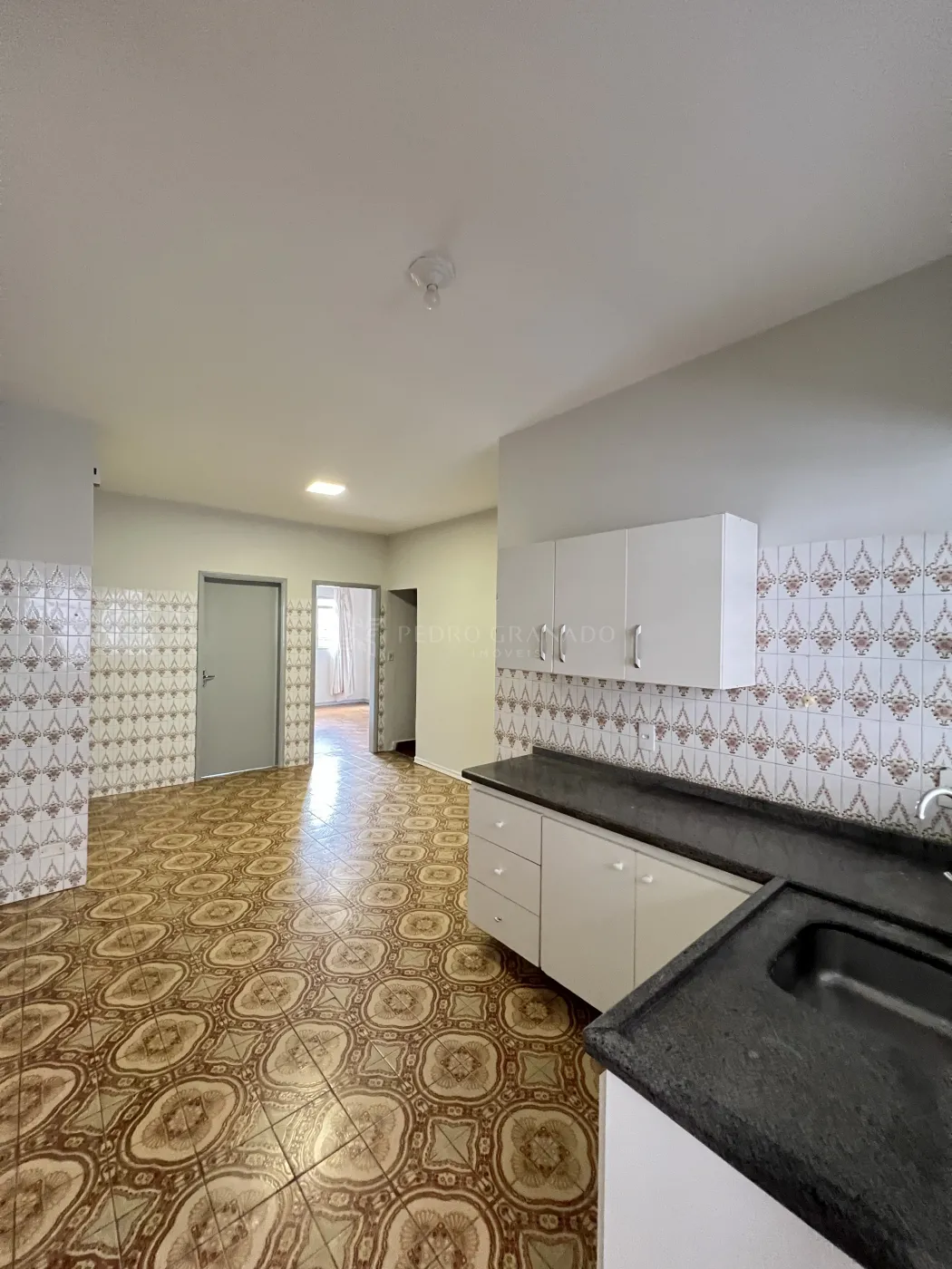 Apartamento para alugar em Zona 01, Maringá — Portal Chave Fácil