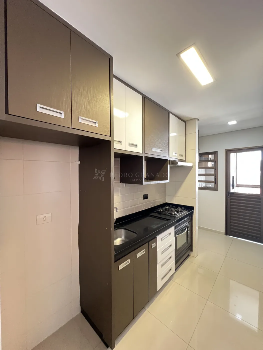 Apartamento para alugar em Zona 03, Maringá — Portal Chave Fácil