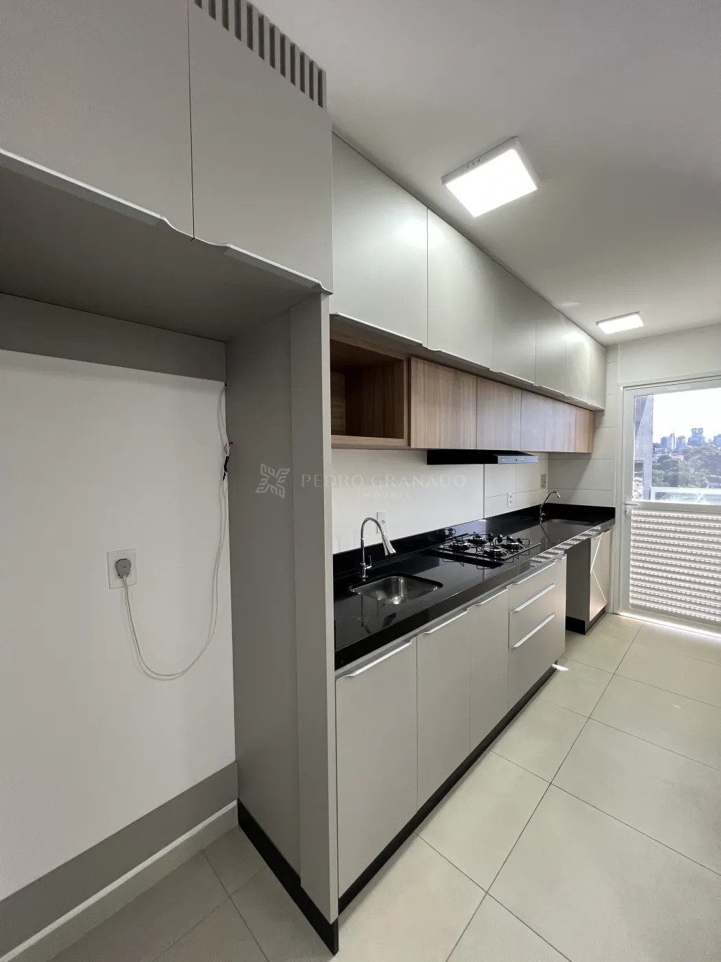 Apartamento para alugar em Zona 08, Maringá — Portal Chave Fácil