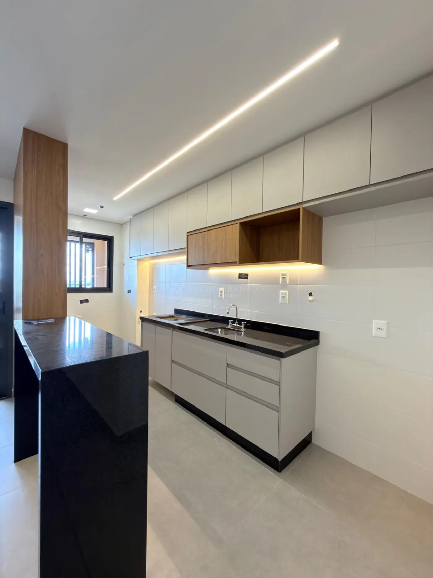 Apartamento à venda em Zona 08, Maringá — Portal Chave Fácil