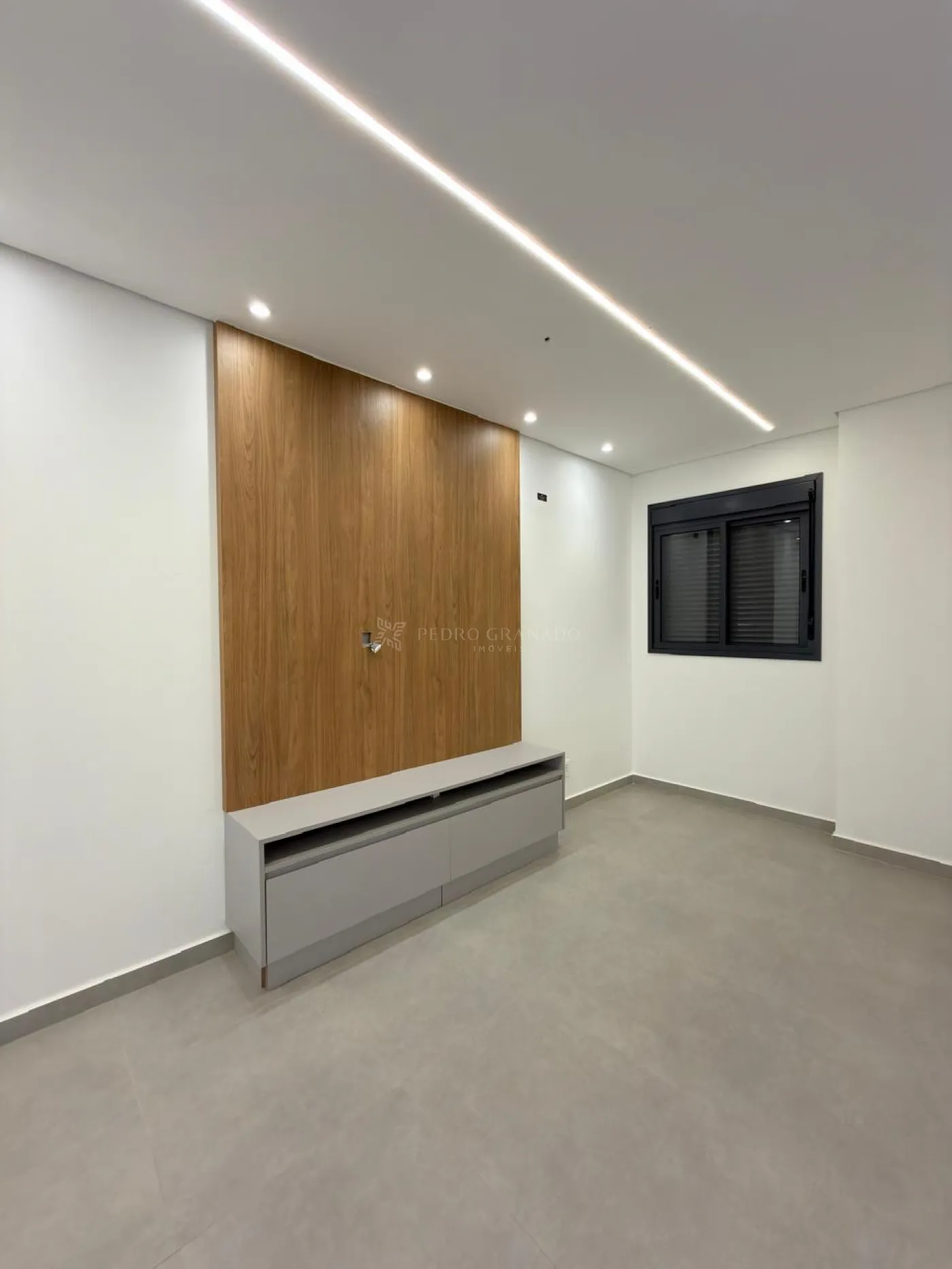 Apartamento à venda em Zona 08, Maringá — Portal Chave Fácil