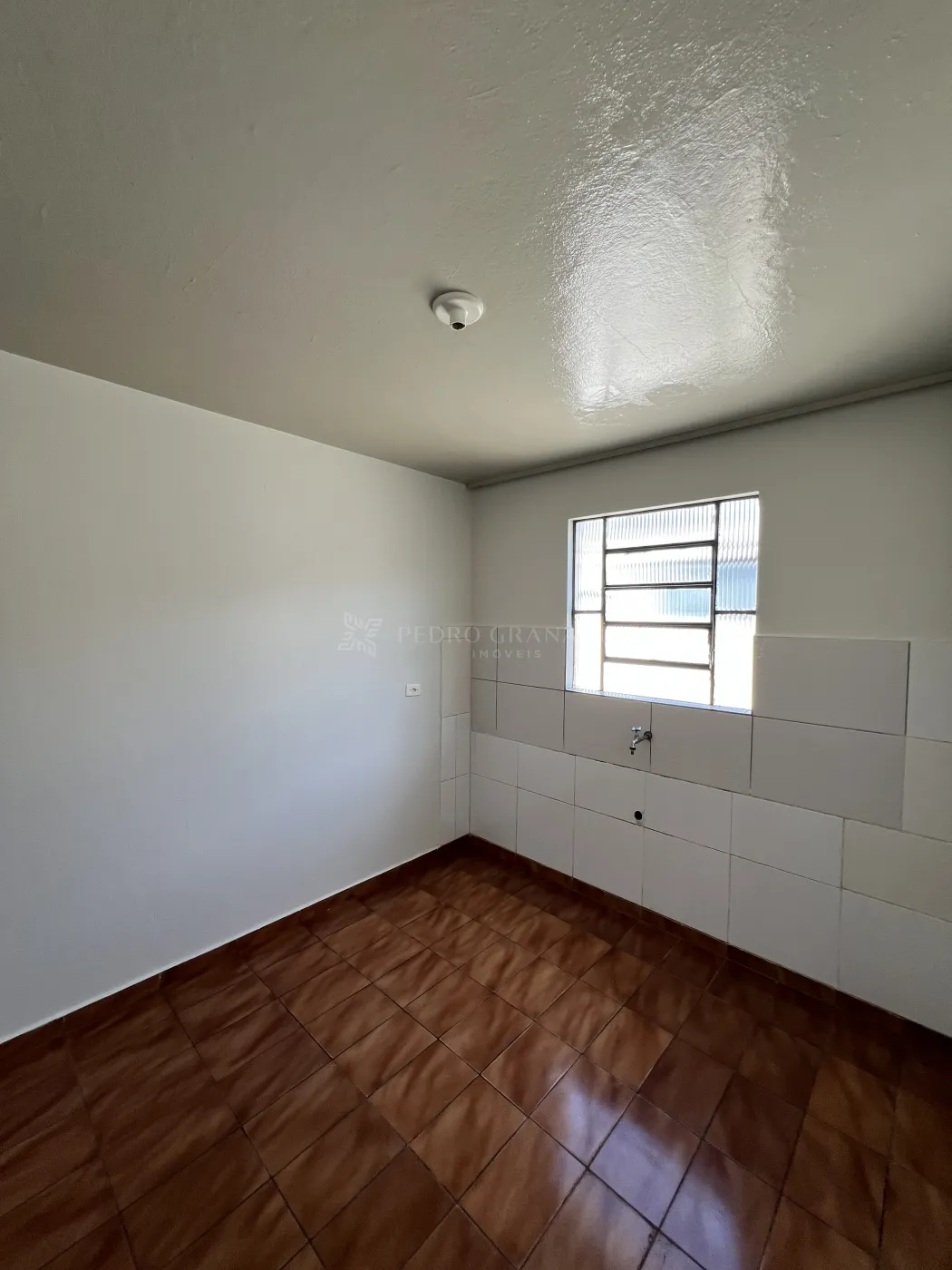 Casa para alugar em Conjunto Residencial Ney Braga, Maringá — Portal Chave Fácil