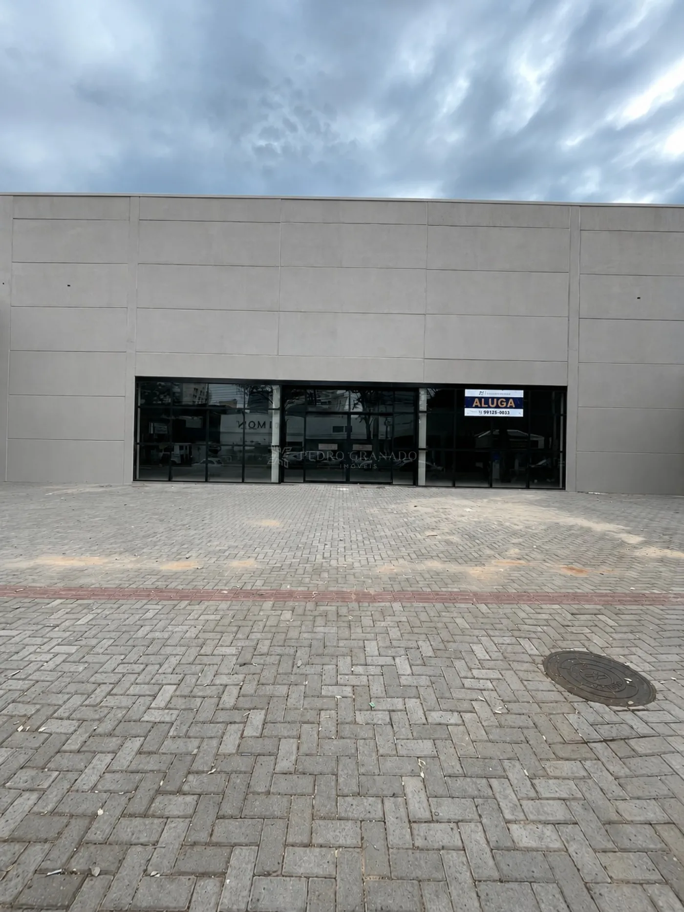 Edifício para alugar em Zona 7, Maringá — Portal Chave Fácil