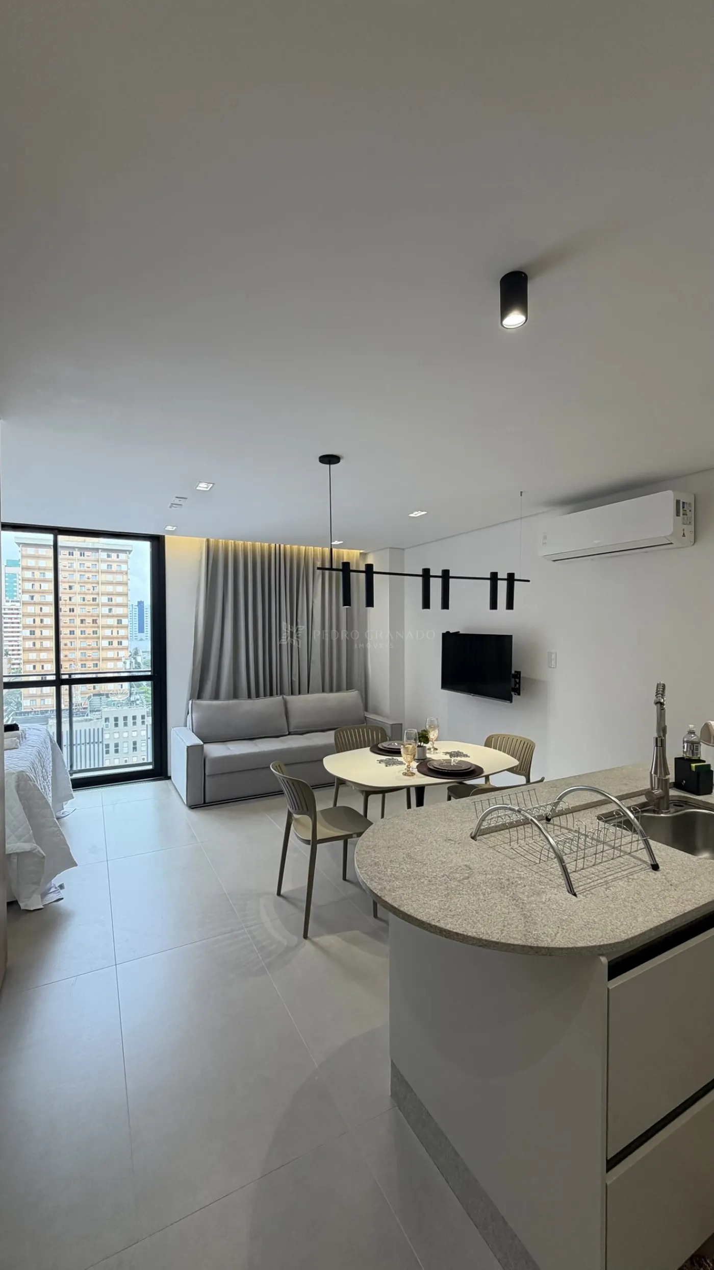 Apartamento para alugar em Zona 01, Maringá — Portal Chave Fácil
