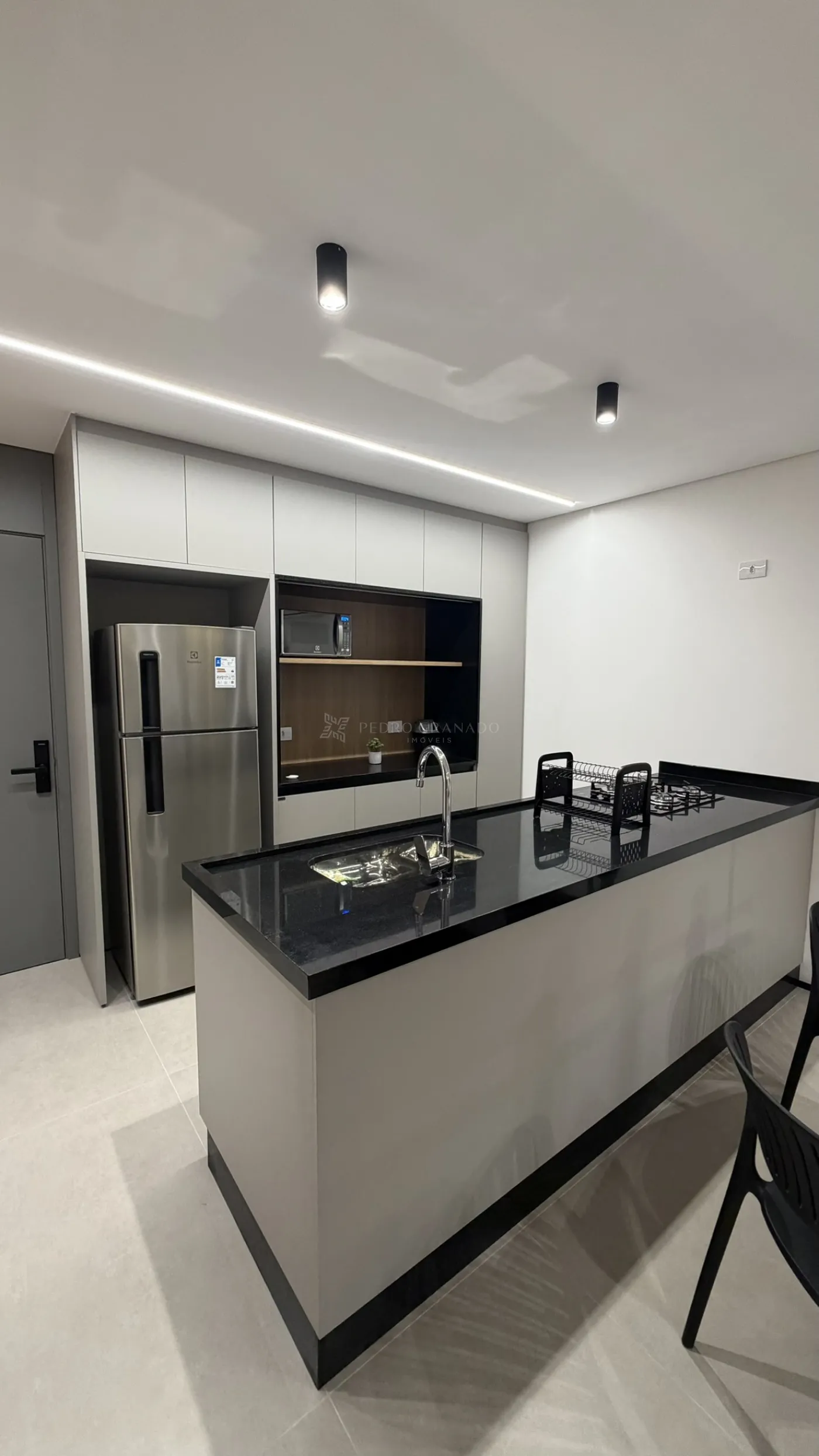 Apartamento para alugar em Zona 01, Maringá — Portal Chave Fácil