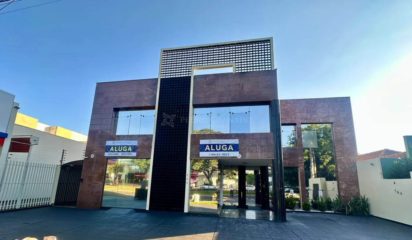 Edifício para alugar em Zona 02, Maringá — Portal Chave Fácil