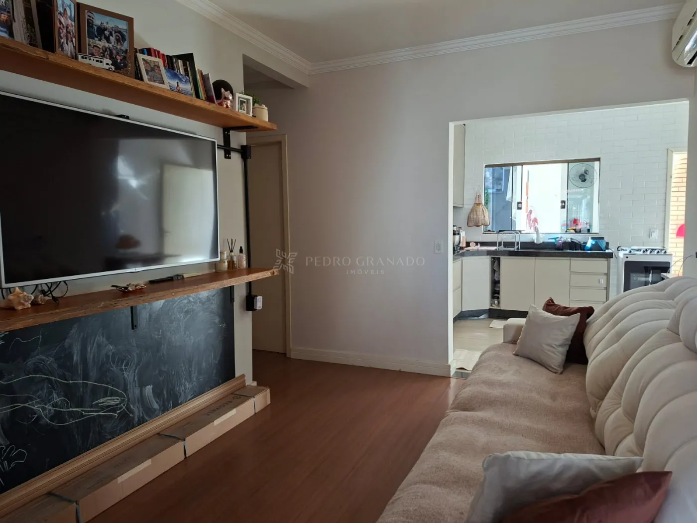 Casa à venda em Parque Residencial Quebec, Maringá — Portal Chave Fácil