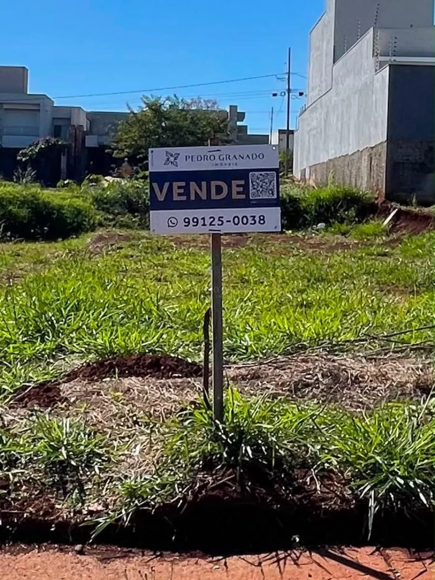 Terreno/Área comercial à venda em Jardim Espanha, Maringá — Portal Chave Fácil