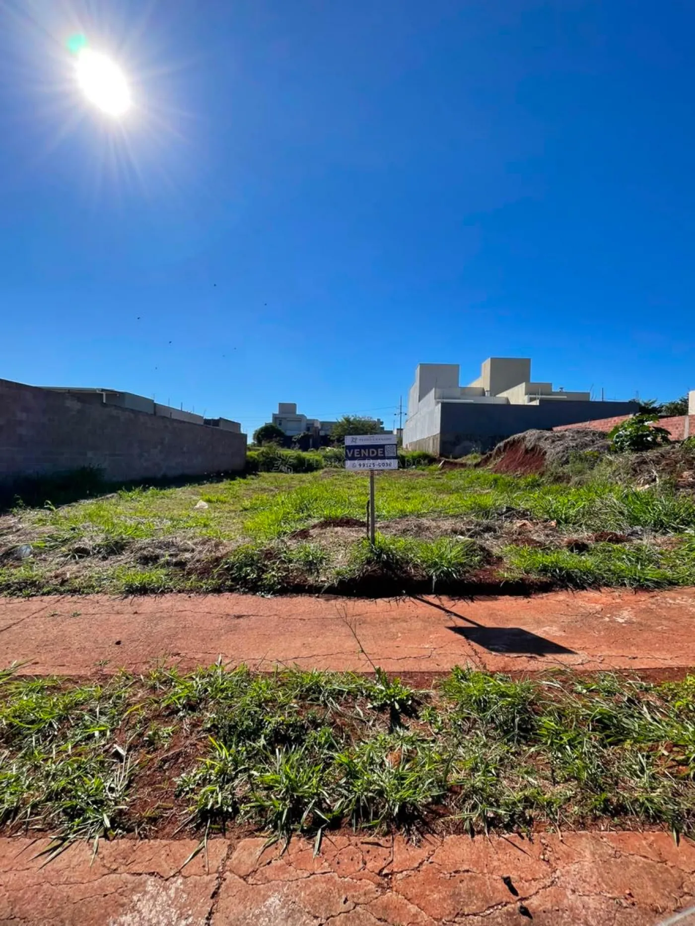 Terreno/Área comercial à venda em Jardim Espanha, Maringá — Portal Chave Fácil
