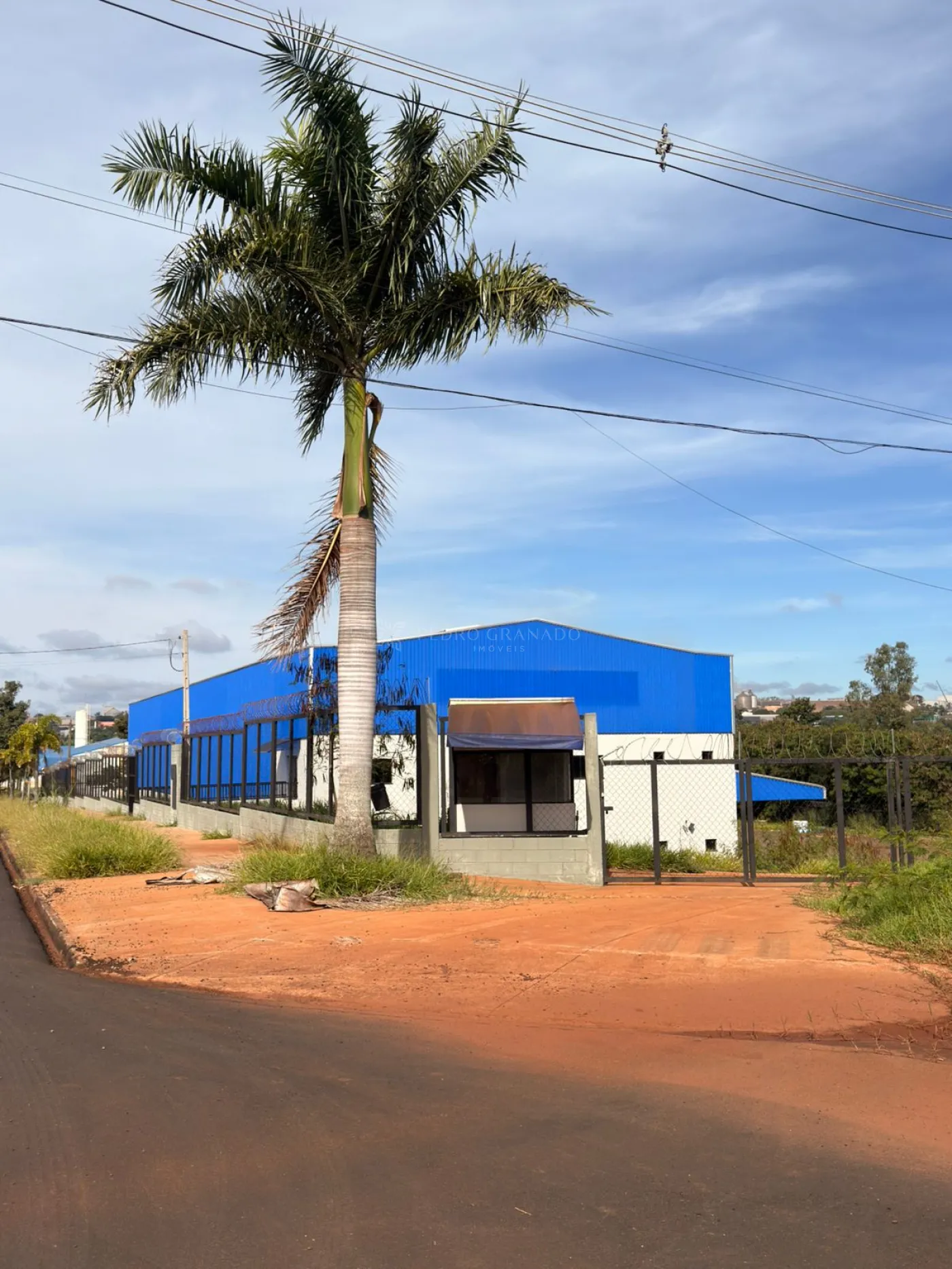 Edifício para alugar em Cidade Industrial, Maringá — Portal Chave Fácil