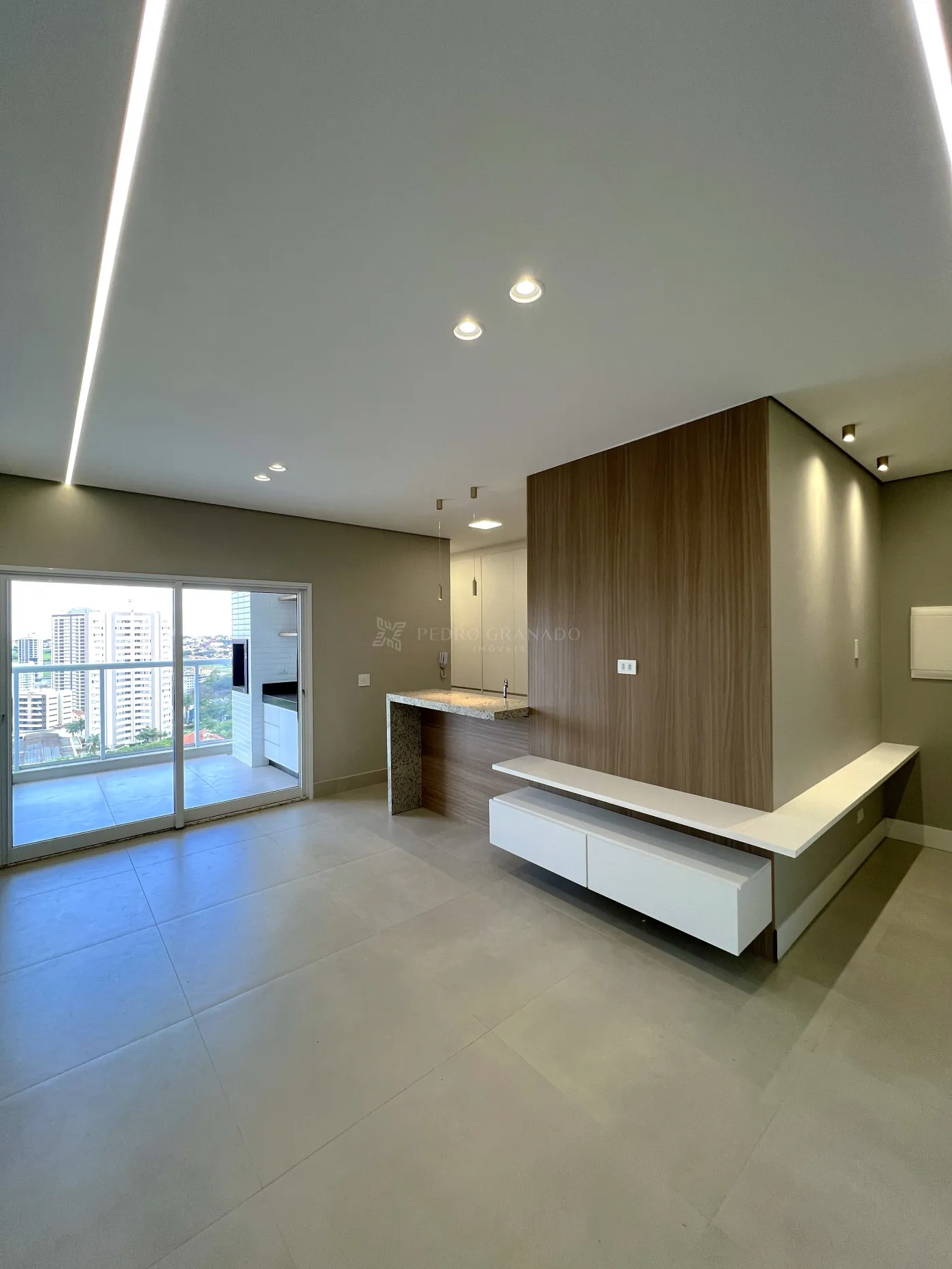 Apartamento para alugar em Vila Bosque, Maringá — Portal Chave Fácil
