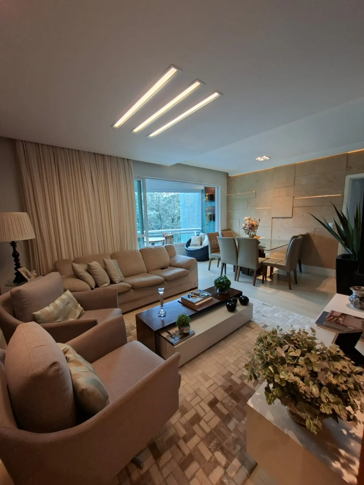 Apartamento à venda em Jardim Tabaete, Maringá — Portal Chave Fácil