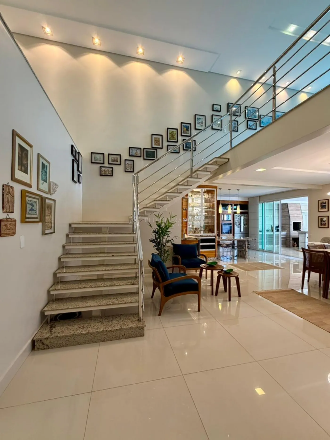 Casa à venda em Zona 38, Maringá — Portal Chave Fácil