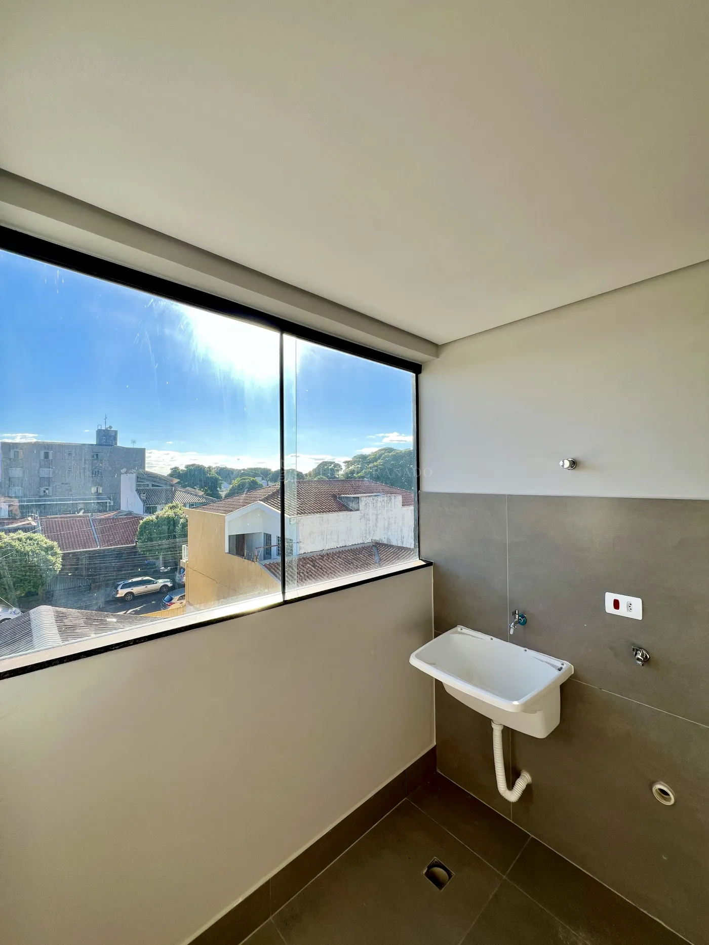 Kitnet para alugar em Jardim Alvorada, Maringá — Portal Chave Fácil