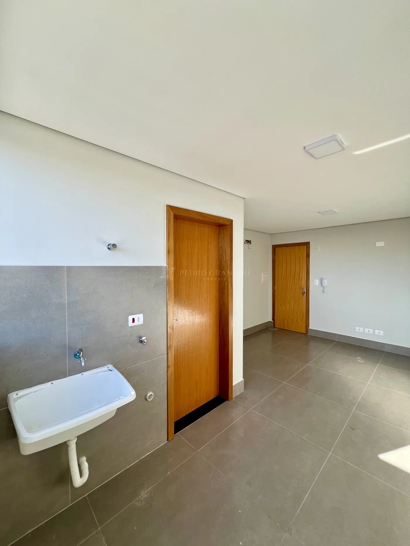 Kitnet para alugar em Jardim Alvorada, Maringá — Portal Chave Fácil