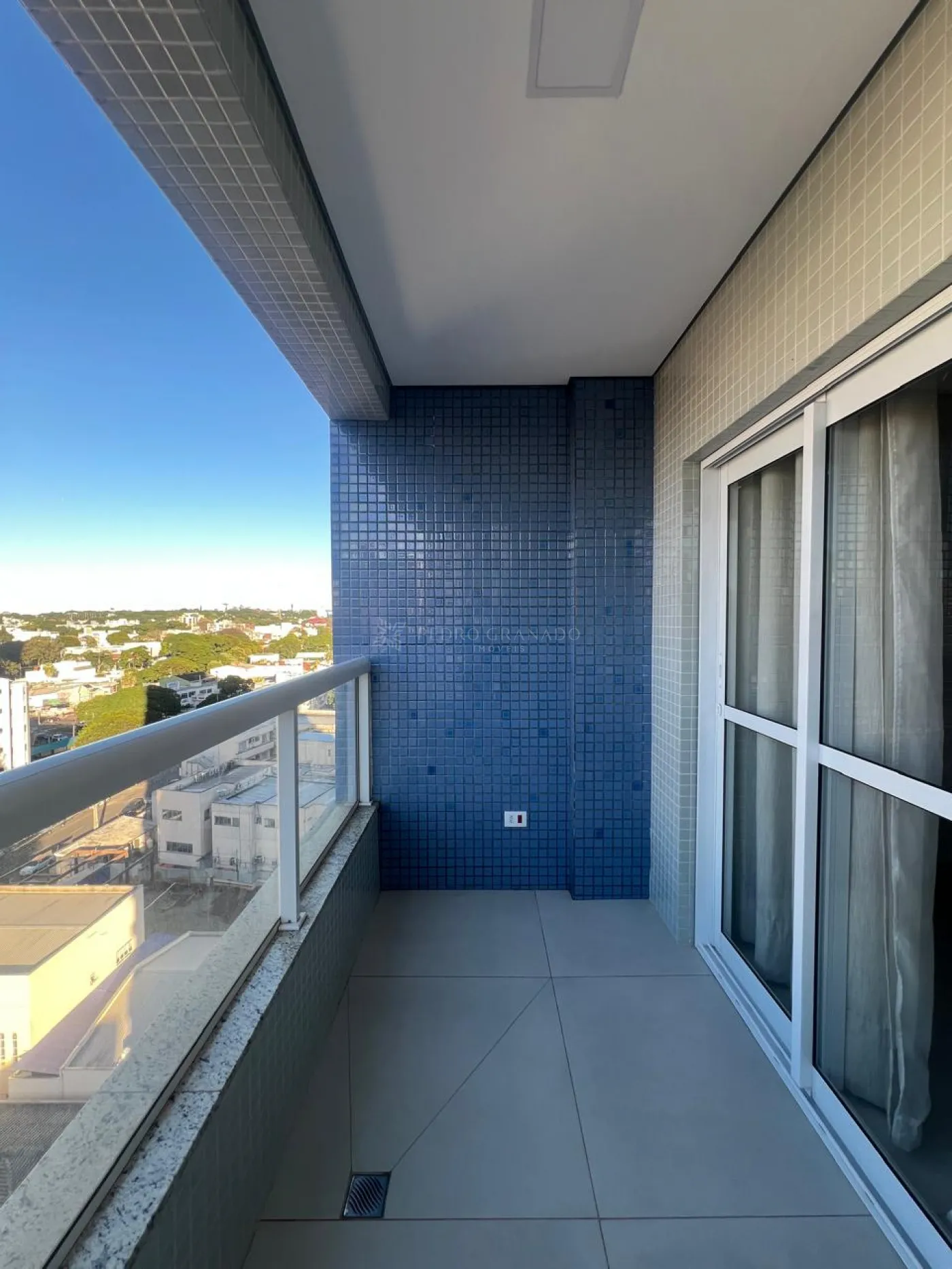 Apartamento para alugar em Zona 01, Maringá — Portal Chave Fácil
