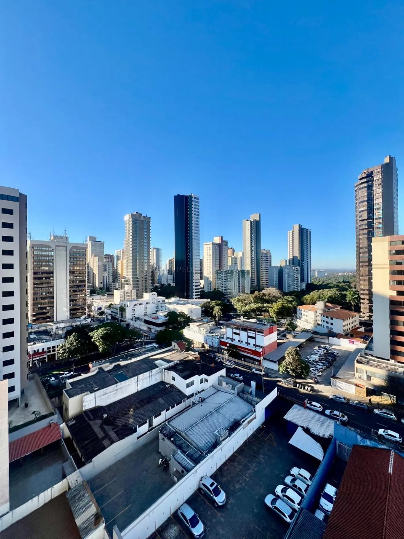 Apartamento para alugar em Zona 01, Maringá — Portal Chave Fácil