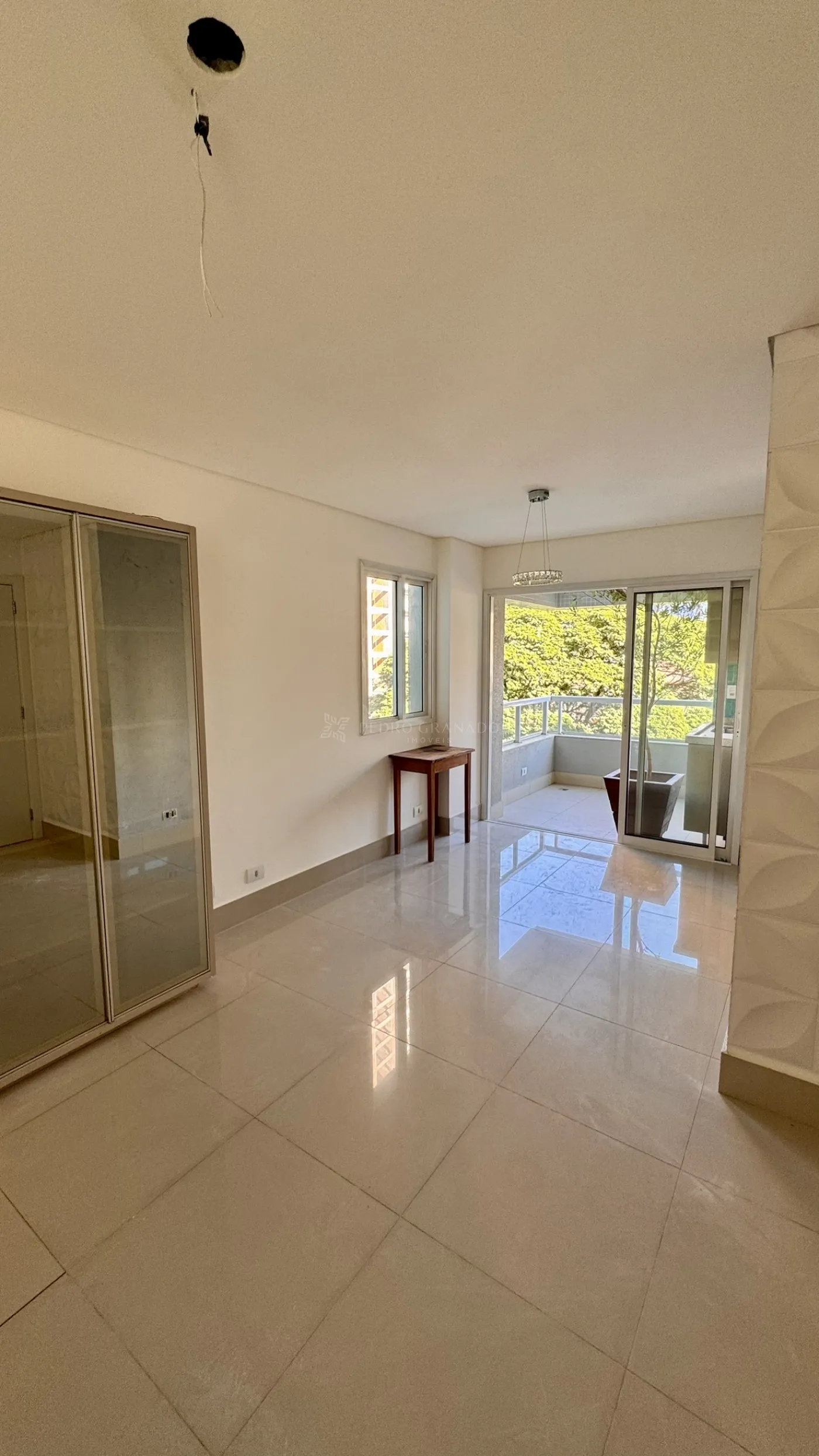 Apartamento para alugar em Zona 03, Maringá — Portal Chave Fácil