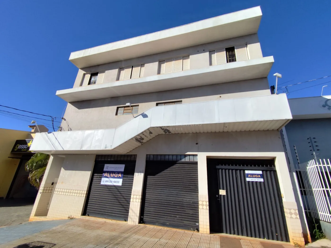 Edifício para alugar em Jardim Santa Helena, Maringá — Portal Chave Fácil