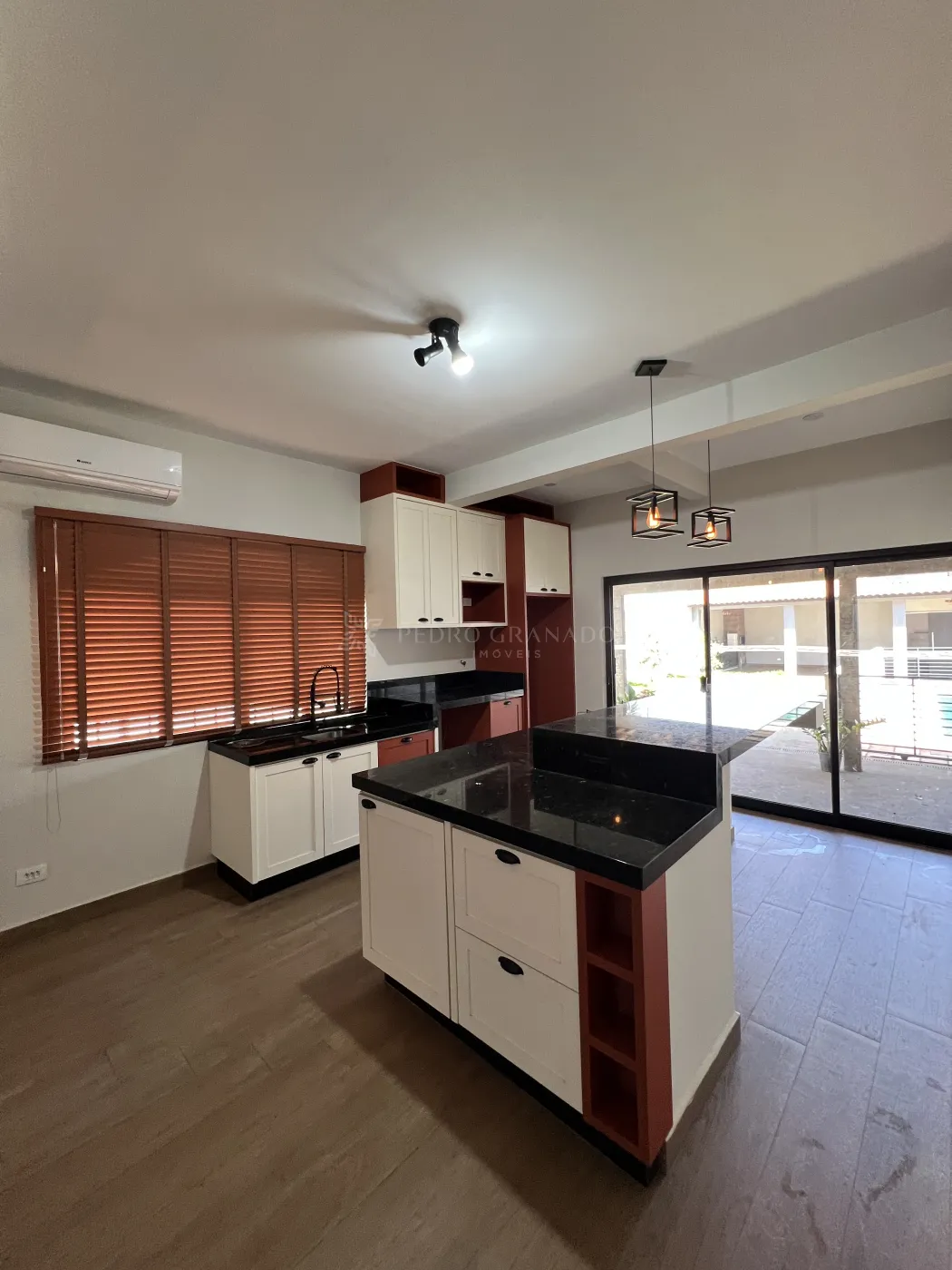 Casa para alugar em Zona 05, Maringá — Portal Chave Fácil