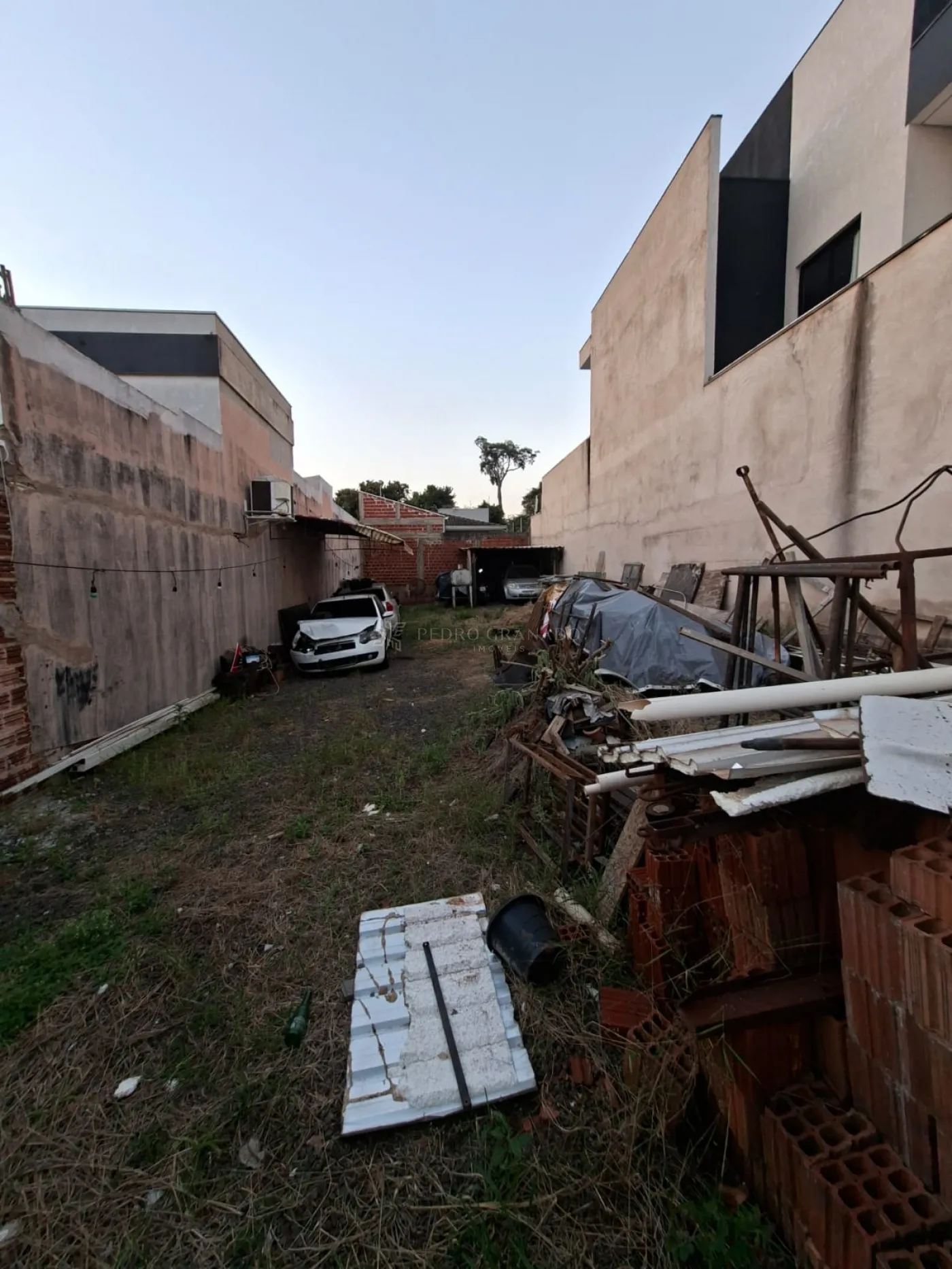Terreno/Área comercial à venda em Jardim Espanha, Maringá — Portal Chave Fácil
