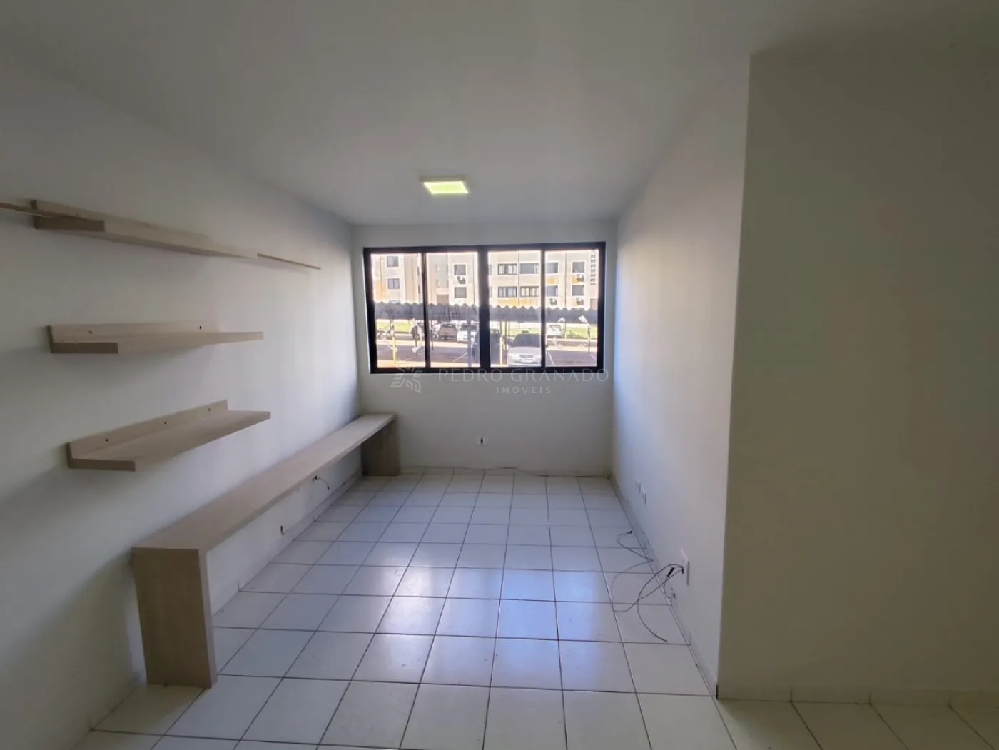 Apartamento para alugar em Zona 08, Maringá — Portal Chave Fácil