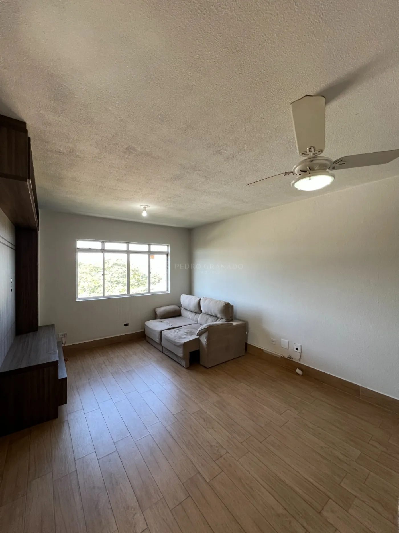 Apartamento para alugar em Jardim Tropical, Maringá — Portal Chave Fácil