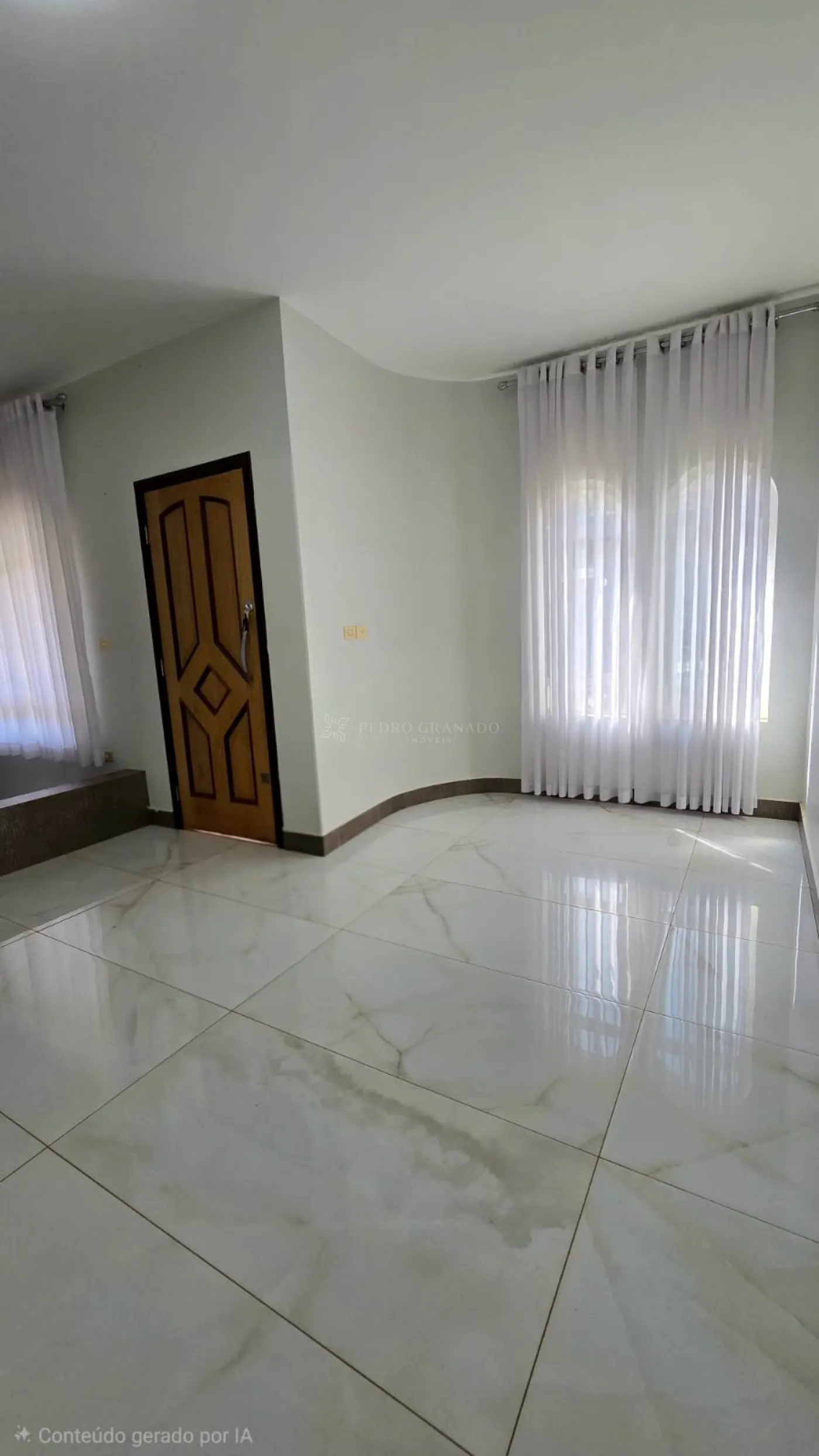 Casa à venda em Zona 07, Maringá — Portal Chave Fácil