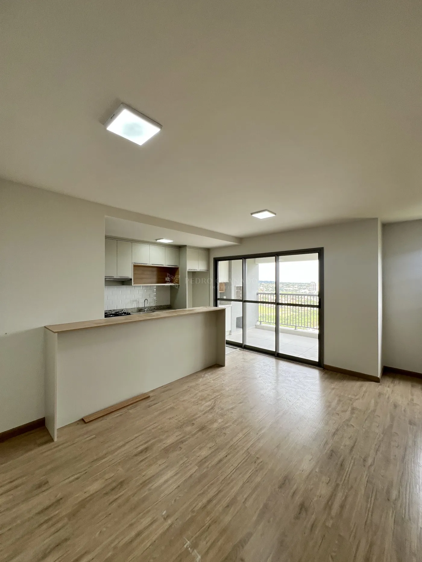 Apartamento para alugar em Vila Marumby, Maringá — Portal Chave Fácil