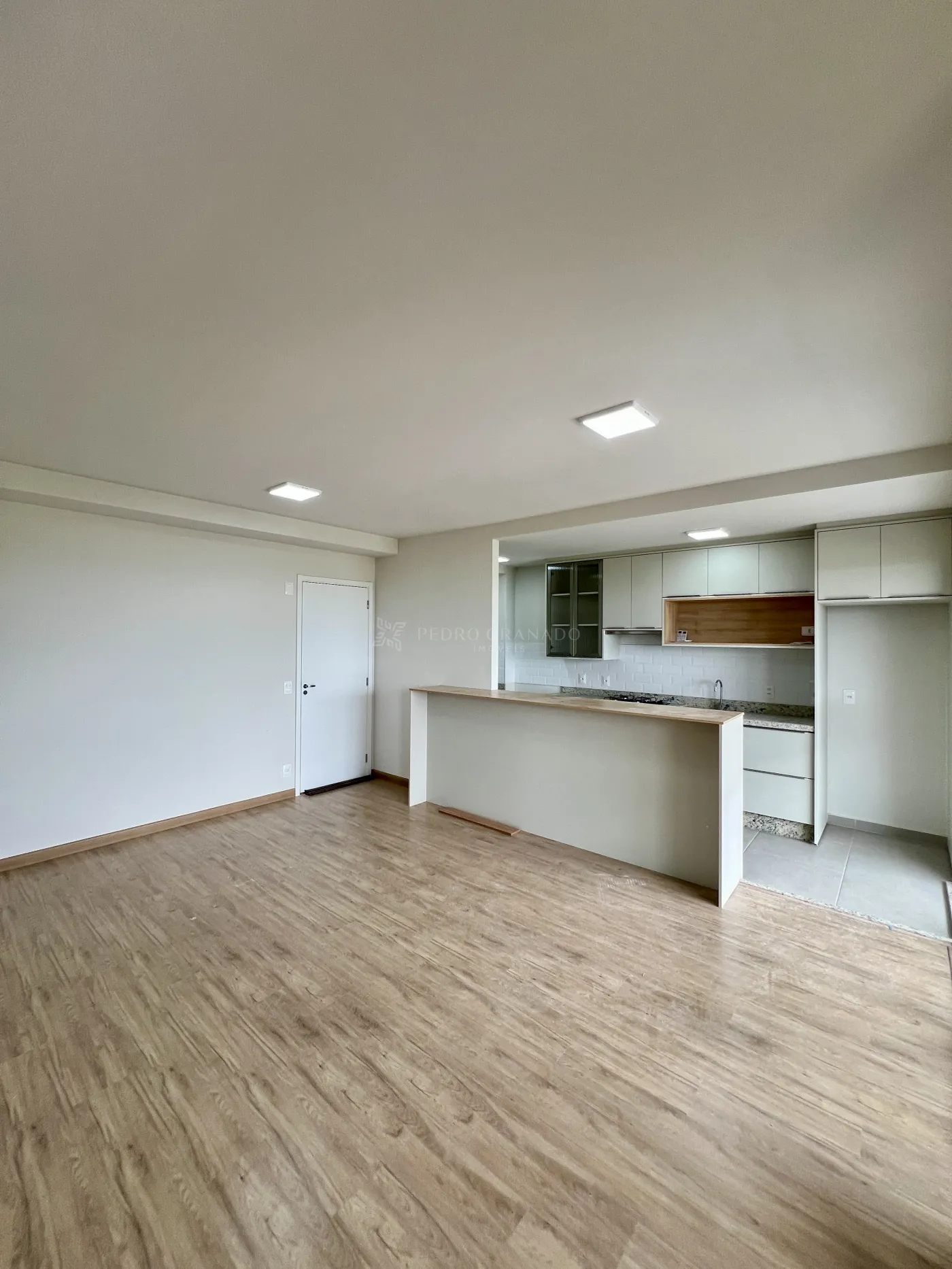 Apartamento para alugar em Vila Marumby, Maringá — Portal Chave Fácil