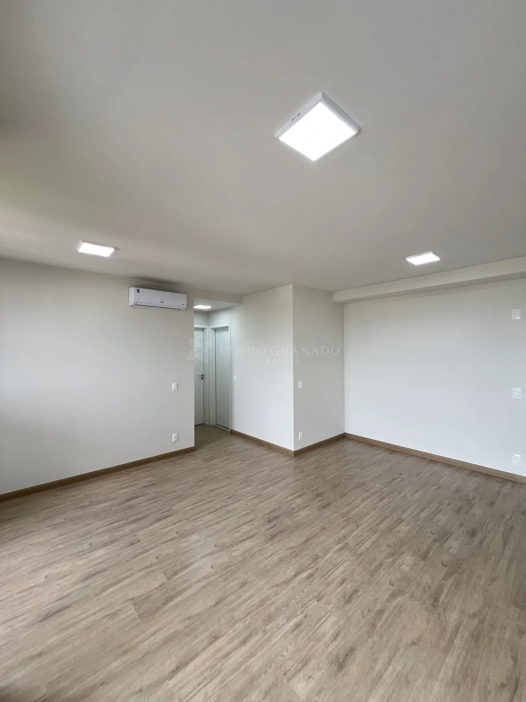 Apartamento para alugar em Vila Marumby, Maringá — Portal Chave Fácil