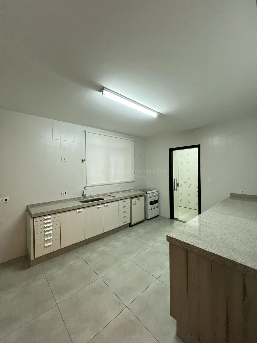 Apartamento para alugar em Zona 04, Maringá — Portal Chave Fácil
