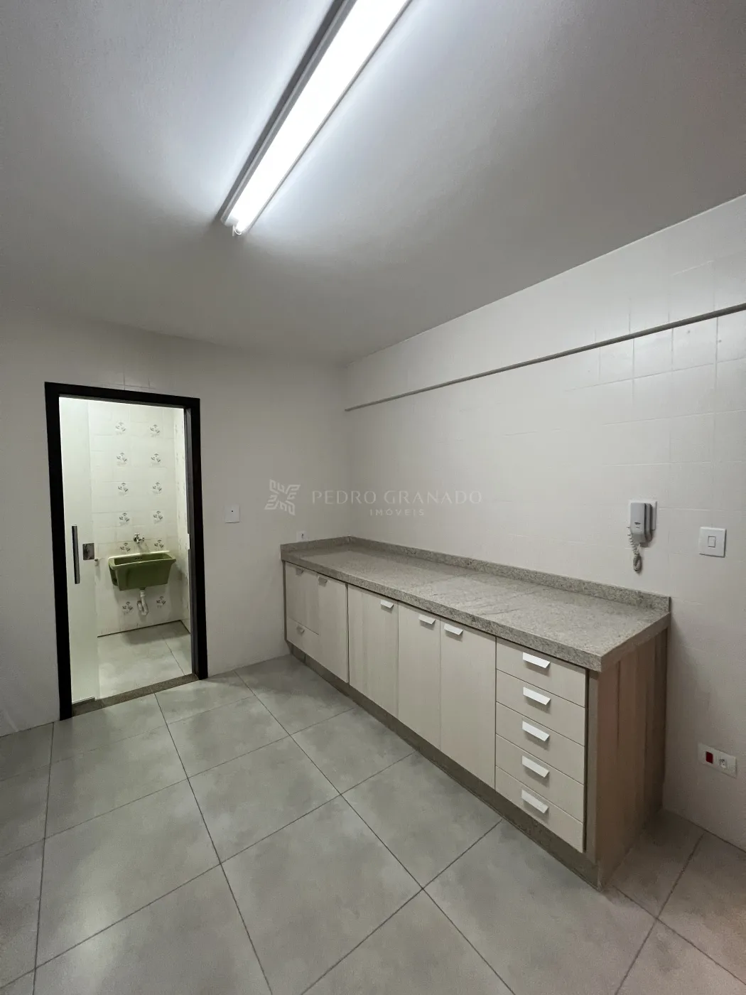 Apartamento para alugar em Zona 04, Maringá — Portal Chave Fácil