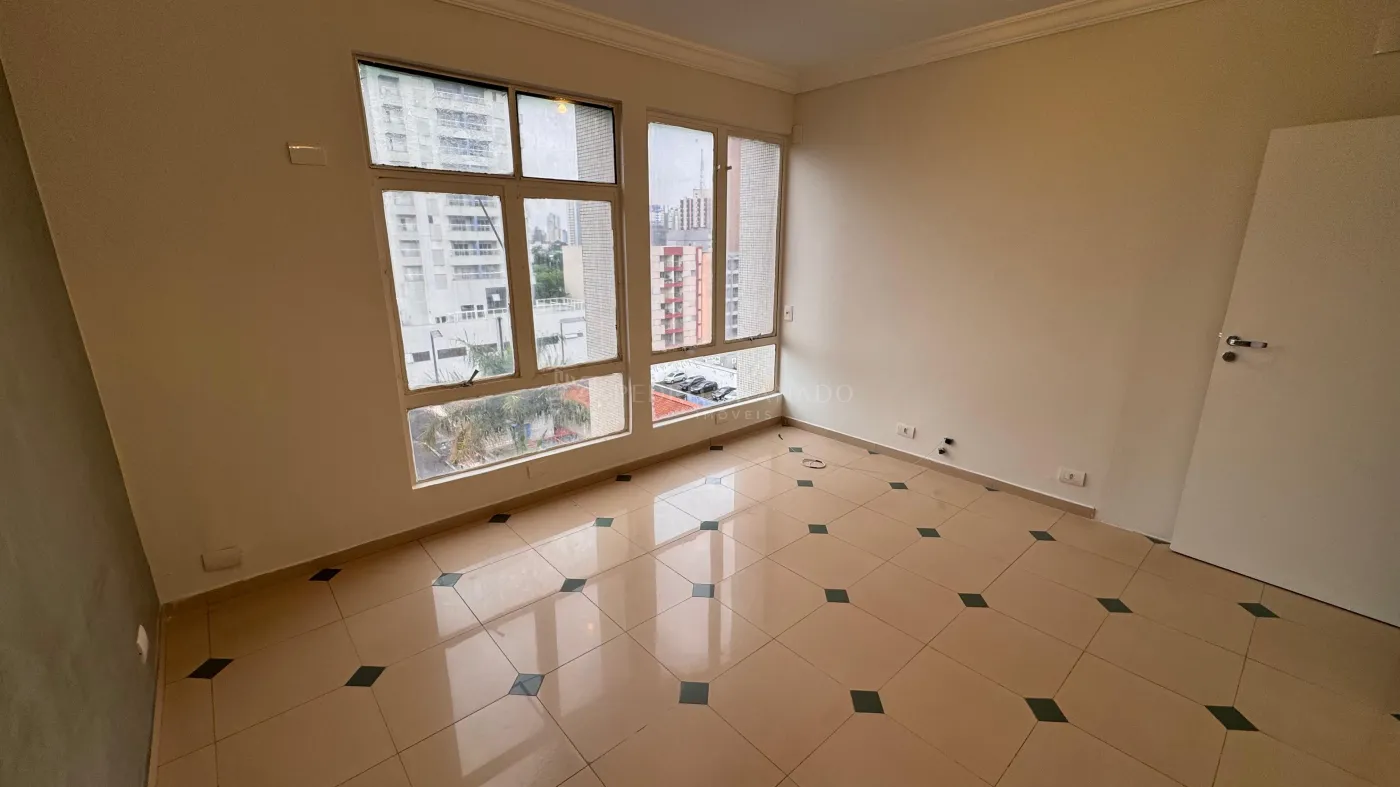 Prédio/Edifício para alugar em Zona 01, Maringá — Portal Chave Fácil