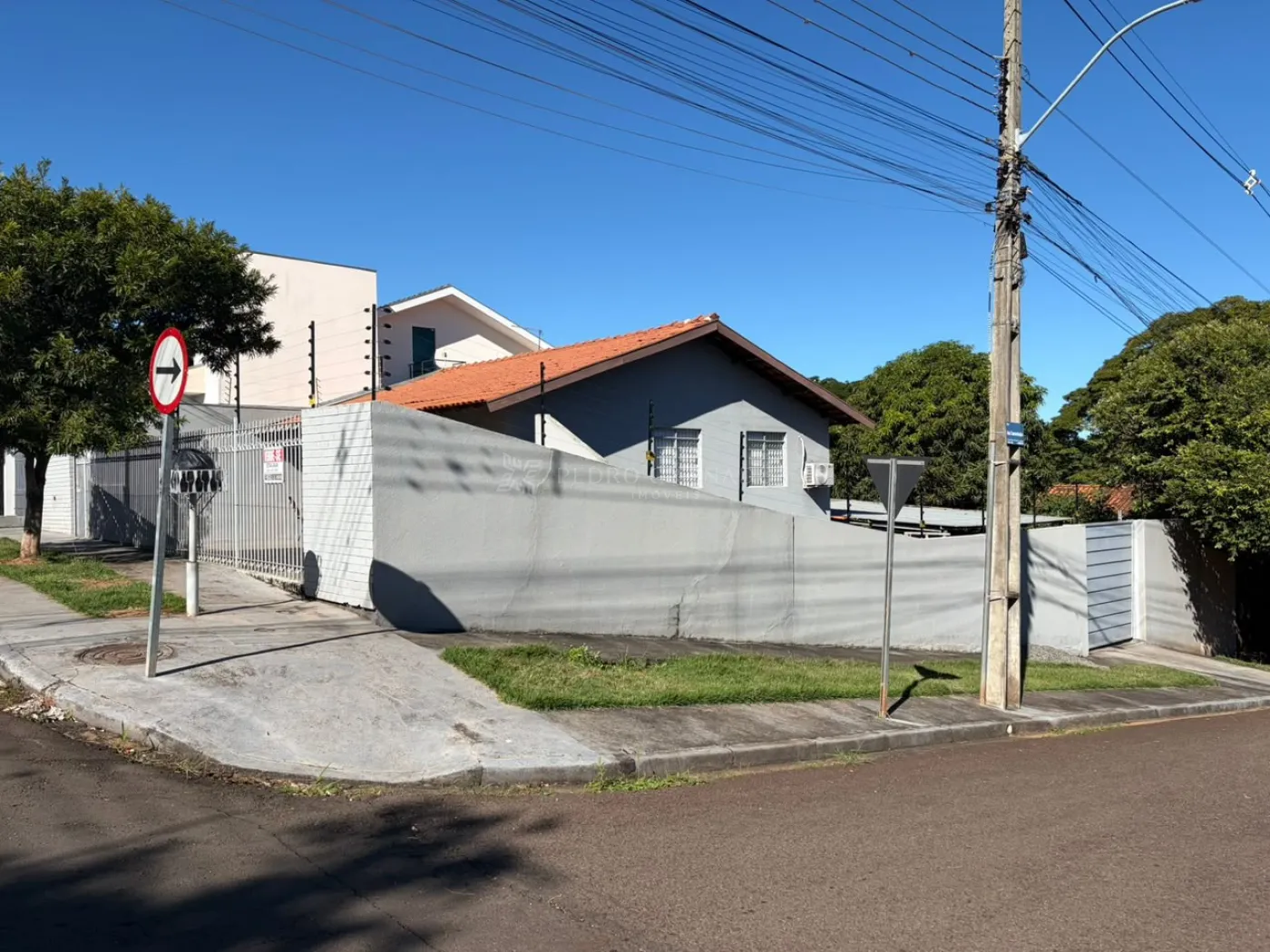 Casa à venda em Conjunto Habitacional Inocente Vila Nova Júnior, Maringá — Portal Chave Fácil