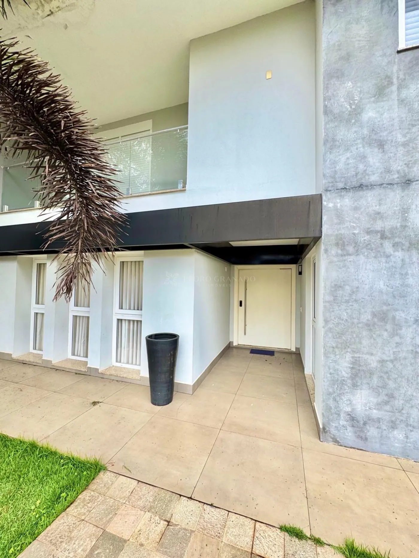 Casa para alugar em Zona 05, Maringá — Portal Chave Fácil