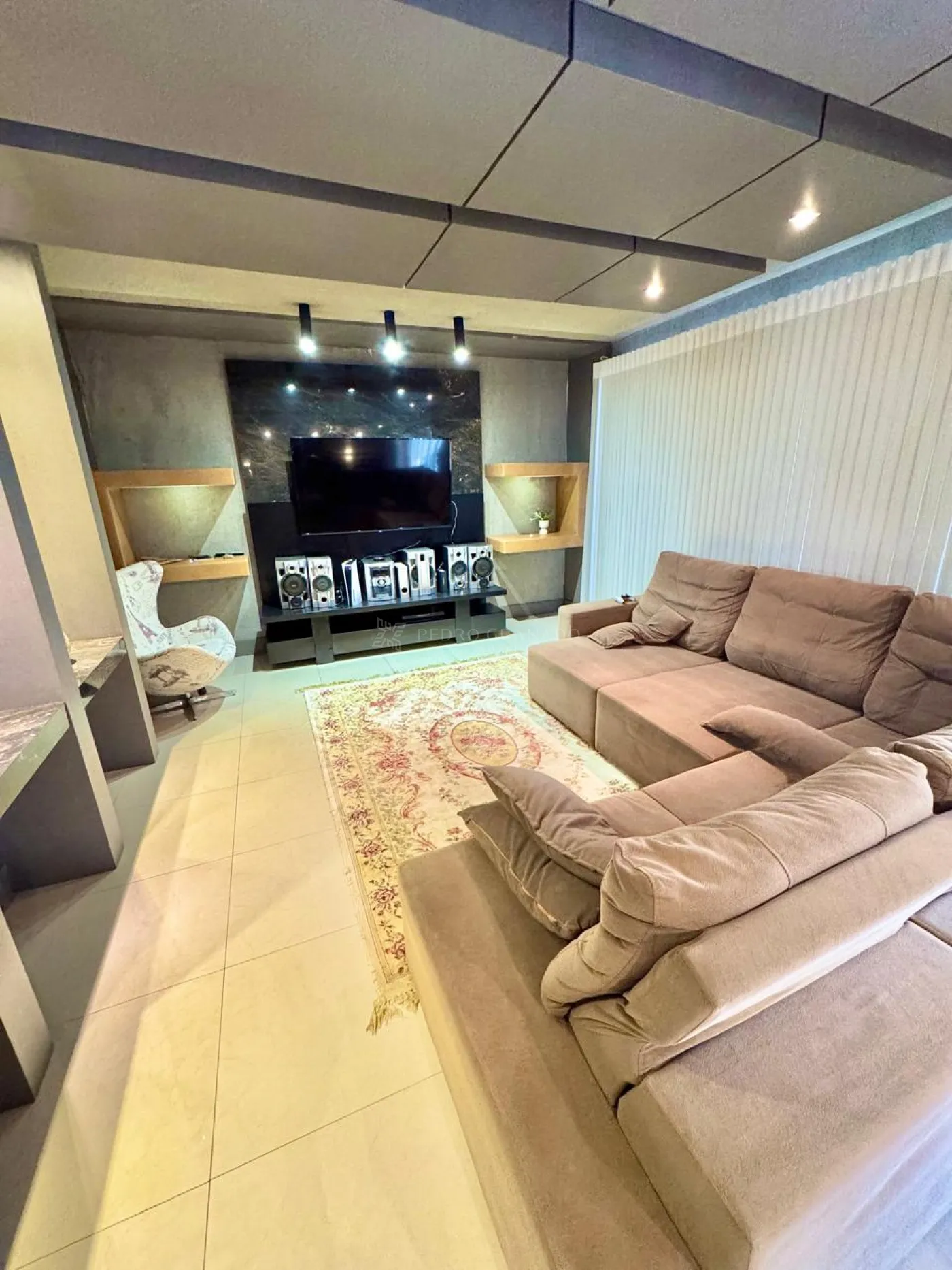 Casa para alugar em Zona 05, Maringá — Portal Chave Fácil