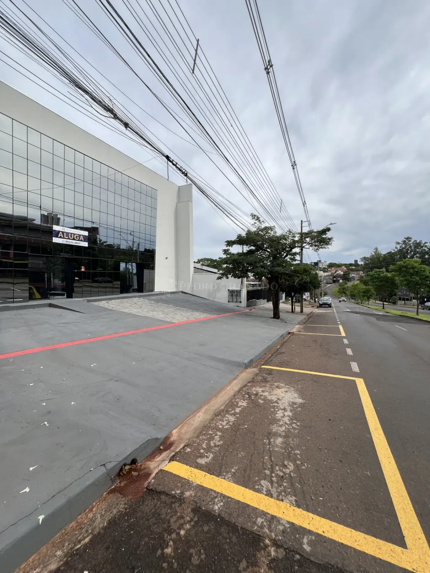 Prédio/Edifício para alugar em Jardim Cidade Monções, Maringá — Portal Chave Fácil