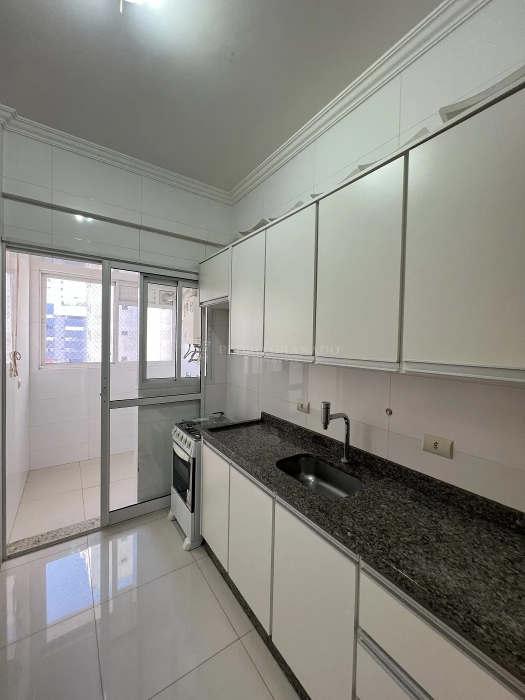 Apartamento para alugar em Novo Centro, Maringá — Portal Chave Fácil